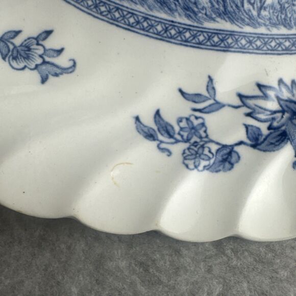 Johnson Bros Tulip Time Vintage Scalloped Oval Serving Plate 8 x 5.5 Blue White - Picture 10 of 10